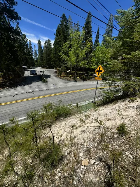 0 N Grass Valley Rd, Lake Arrowhead, CA 92352