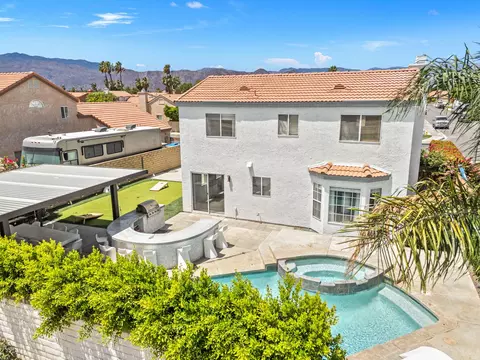View/Area - 45640 Cimarron Rd, Indio, CA 92201 photo 3 of 4