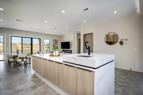 Kitchen - 62290 Crestview Dr, Joshua Tree, CA 92252 photo 5 of 5