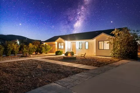 Exterior - 62290 Crestview Dr, Joshua Tree, CA 92252 photo 1 of 28