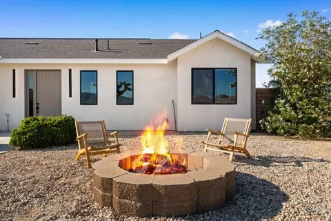 Exterior - 62290 Crestview Dr, Joshua Tree, CA 92252 photo 18 of 28