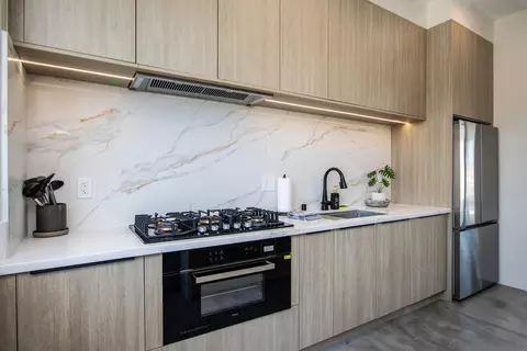 Kitchen - 62290 Crestview Dr, Joshua Tree, CA 92252 photo 4 of 5