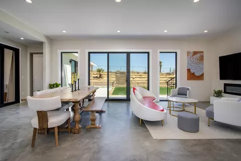 Dining - 62290 Crestview Dr, Joshua Tree, CA 92252 photo 1 of 3