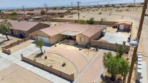 1527 N Marina Dr, Thermal, CA 92274