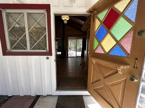 Entry Way - 53226 Overlook Dr, Idyllwild, CA 92549 photo 2 of 2