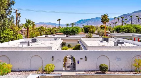 835 E Vista Chino, Palm Springs, CA 92262
