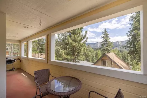 Exterior - 1047 Butte Ave, Big Bear City, CA 92314 photo 3 of 8
