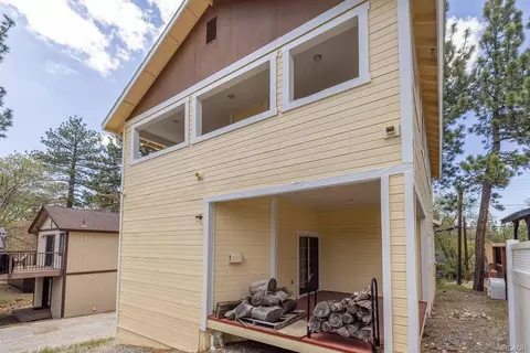 Exterior - 1047 Butte Ave, Big Bear City, CA 92314 photo 6 of 8