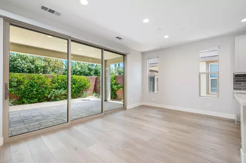 Living - 51580 Whiptail Dr, Indio, CA 92201 photo 8 of 11
