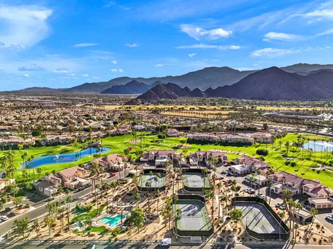 View/Area - 78229 Indigo Dr, La Quinta, CA 92253 photo 3 of 14