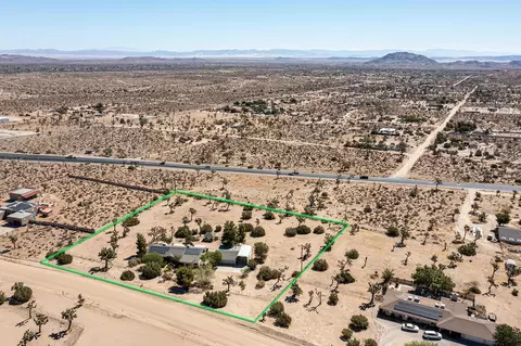 View/Area - 5073 Wallaby St, Yucca Valley, CA 92284 photo 7 of 15