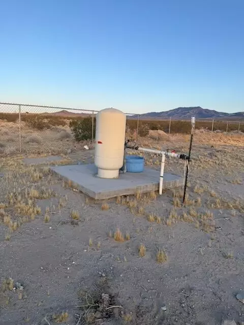 03 Foothill Rd, Lucerne Valley, CA 92356