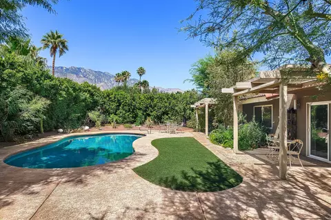 1391 E Gem Cir, Palm Springs, CA 92262
