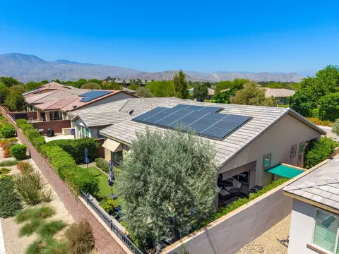 View/Area - 51643 Rolling Green Ct, Indio, CA 92201 photo 3 of 4