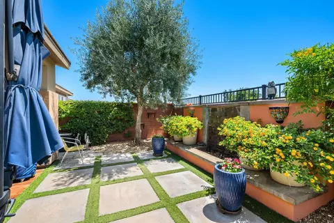 Exterior - 51643 Rolling Green Ct, Indio, CA 92201 photo 10 of 13