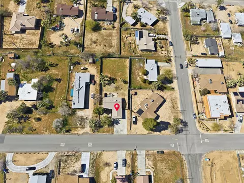 View/Area - 7526 Apache Trl, Yucca Valley, CA 92284 photo 2 of 5