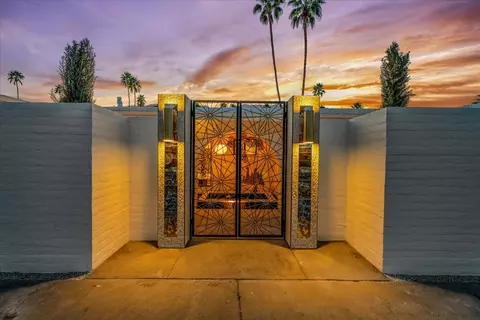 2027 S Toledo Ave, Palm Springs, CA 92264