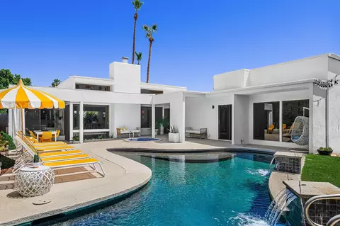 1925 S Joshua Tree Pl, Palm Springs, CA 92264