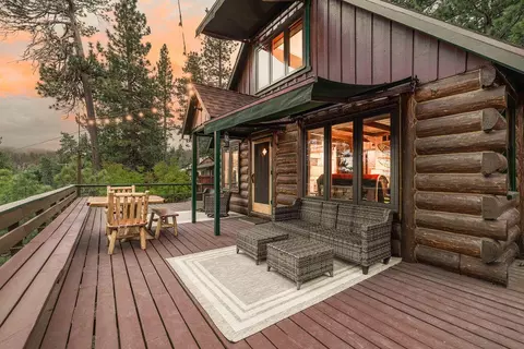 Exterior - 579 Echo Ln, Big Bear Lake, CA 92315 photo 2 of 17