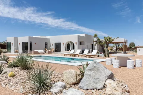 58309 Buena Vista Dr, Yucca Valley, CA 92284