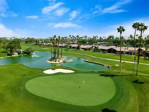 86 Old Ranch Rd, Palm Desert, CA 92211
