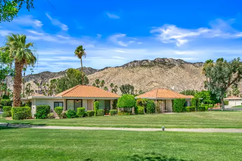 657 N Palomar Cir, Palm Springs, CA 92262