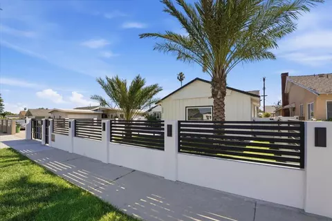 7737 Bellaire Ave, North Hollywood, CA 91605