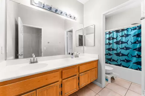 Bath - 80722 Diamondback Trl, Indio, CA 92201 photo 2 of 2