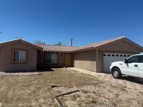 2469 Shore Life Ave, Thermal, CA 92274