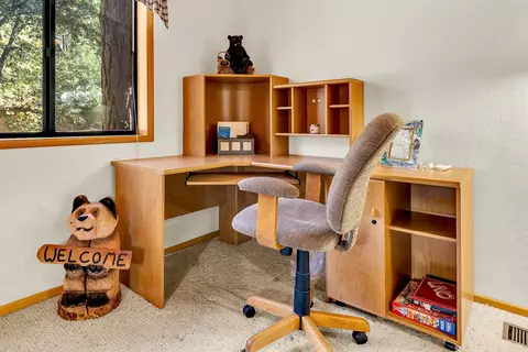 Other - 52402 Pine Ridge Rd, Idyllwild, CA 92549 photo 4 of 10