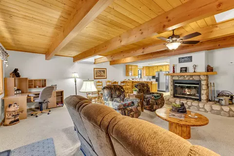 Living - 52402 Pine Ridge Rd, Idyllwild, CA 92549 photo 2 of 7