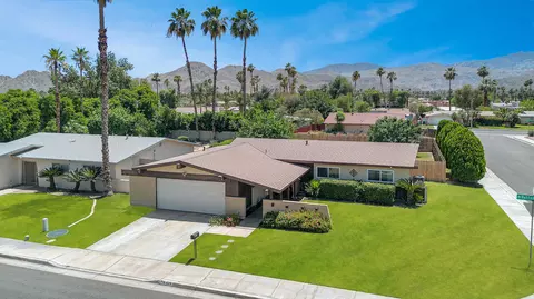 74429 Buttonwood Dr, Palm Desert, CA 92260