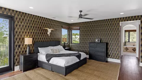 Bedroom - 33120 Vino Way, Temecula, CA 92591 photo 5 of 12