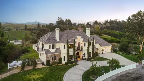 Exterior - 33120 Vino Way, Temecula, CA 92591 photo 19 of 19