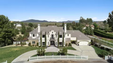 Exterior - 33120 Vino Way, Temecula, CA 92591 photo 18 of 19