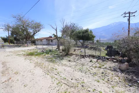 Exterior - 55725 Amethyst Dr, Whitewater, CA 92282 photo 6 of 6