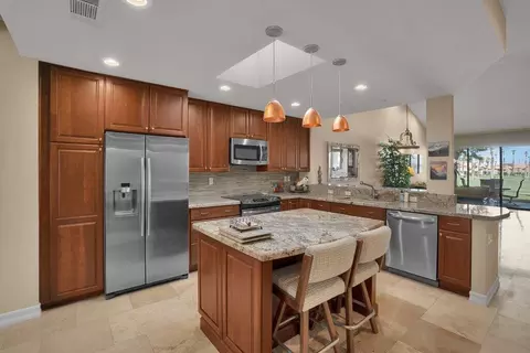 38380 Crocus Ln, Palm Desert, CA 92211