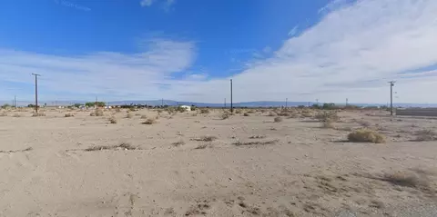1046 Seaview Ave, Thermal, CA 92274