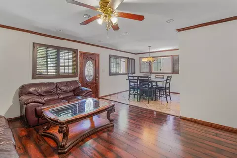 2930 W Florence Ave, Los Angeles, CA 90043