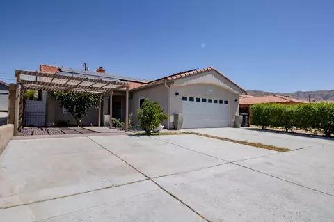 66566 5th St, Desert Hot Springs, CA 92240