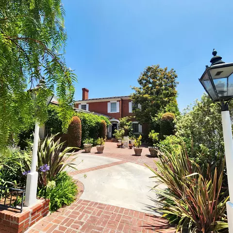 1160 S Beverwil Dr, Los Angeles, CA 90035