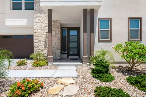 Exterior - 74246 Royce Dr, Palm Desert, CA 92211 photo 4 of 16