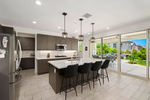 Kitchen - 74246 Royce Dr, Palm Desert, CA 92211 photo 2 of 4
