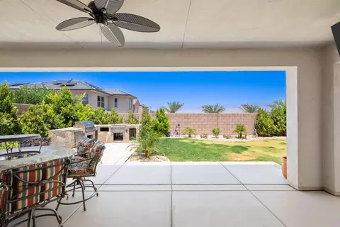 Exterior - 74246 Royce Dr, Palm Desert, CA 92211 photo 2 of 16