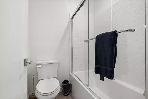 Bath - 74246 Royce Dr, Palm Desert, CA 92211 photo 7 of 7