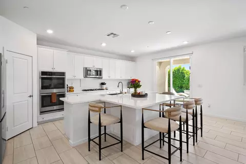 Kitchen - 40166 Vivaldi Ct, Indio, CA 92203 photo 5 of 5
