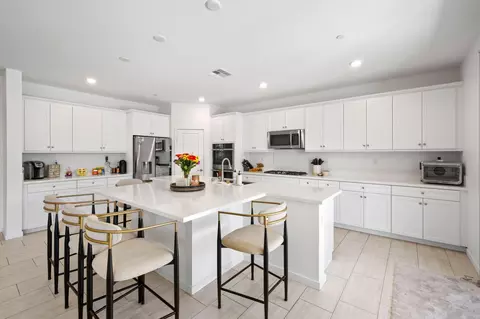 Kitchen - 40166 Vivaldi Ct, Indio, CA 92203 photo 1 of 5