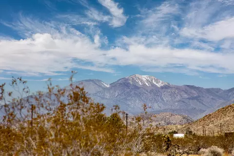 407 California Ave, Joshua Tree, CA 92252