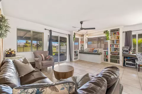 77570 California Dr, Palm Desert, CA 92211