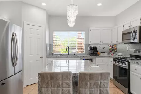 Kitchen - 83225 Greenbrier Dr, Indio, CA 92203 photo 1 of 5